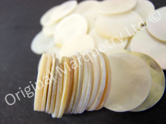 White Mother of Pearl Dots Off Cut - Ø25mm to 30mm - Image 2