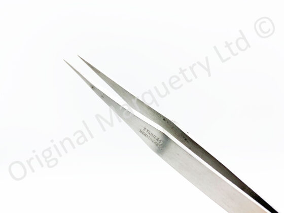 Stainless Steel/Antimagnetic Pointed Tweezers - T142 - Image 2