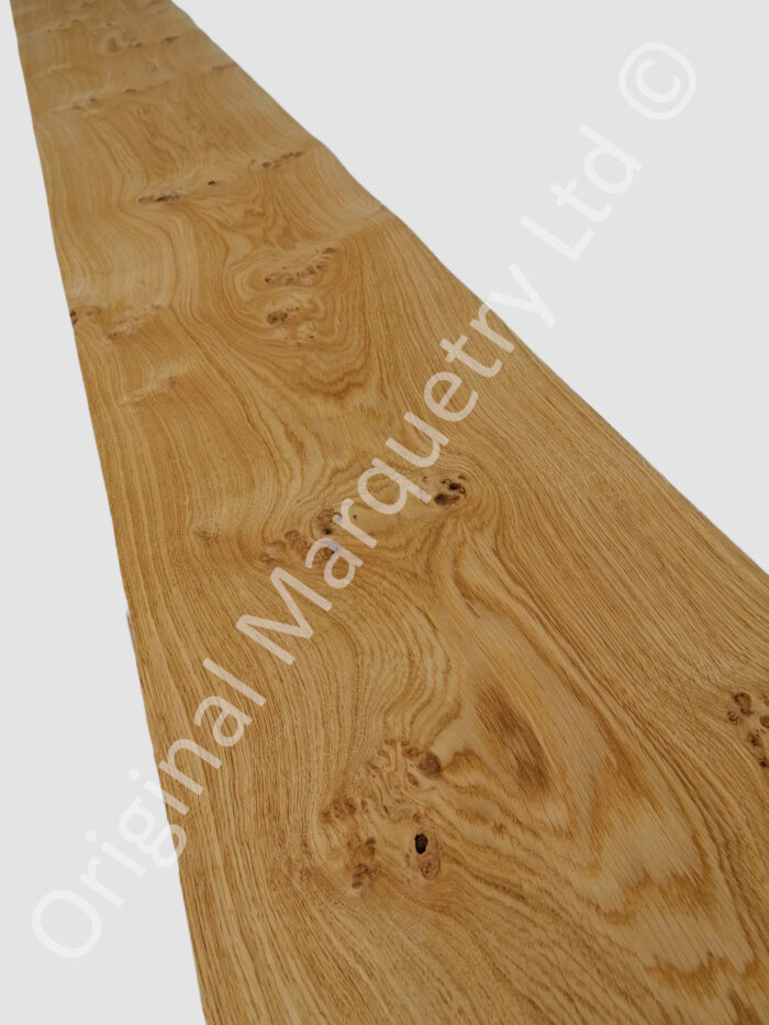 Pippy Oak Wood Veneer