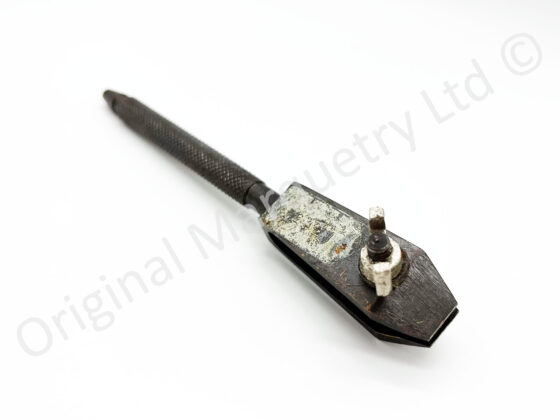 Steel Hollow Wingnut Hand Vice - T159A - Image 2