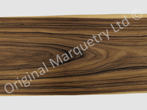 Santos Rosewood Wood Veneer - Image 3